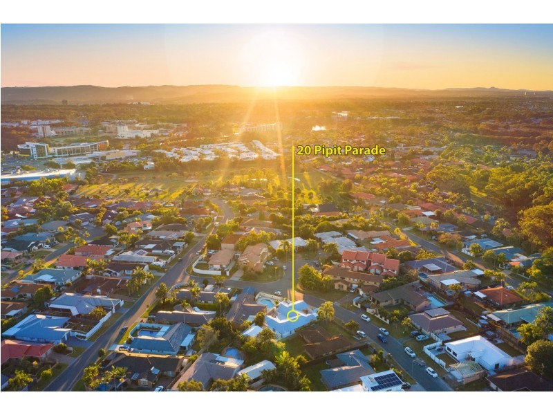 20 Pipit Parade, Burleigh Waters QLD 4220