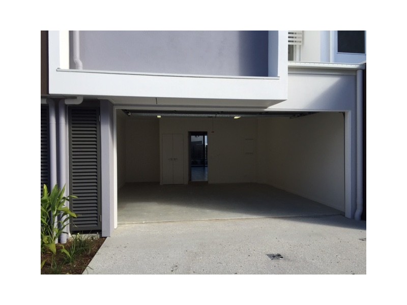 38 Evergreen View, Robina QLD 4226