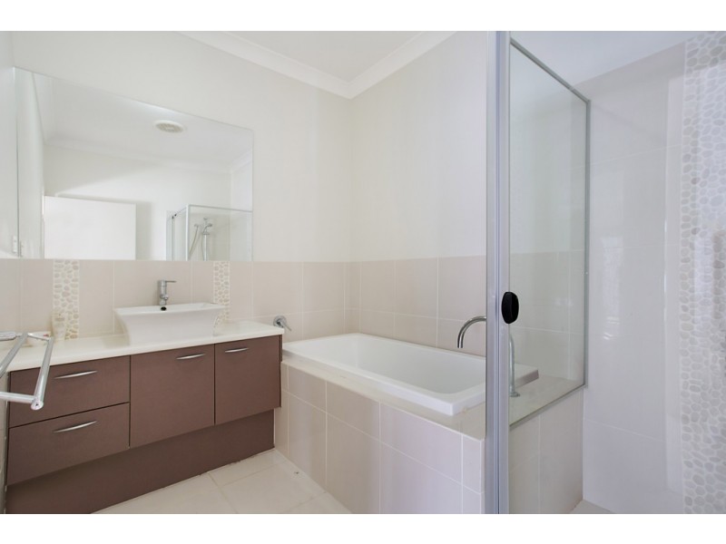 1A Willow Tree Drive, Reedy Creek QLD 4227