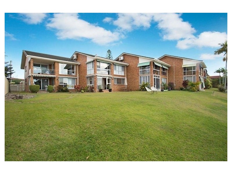 5/25-27 Hooker Blvd, Broadbeach Waters QLD 4218
