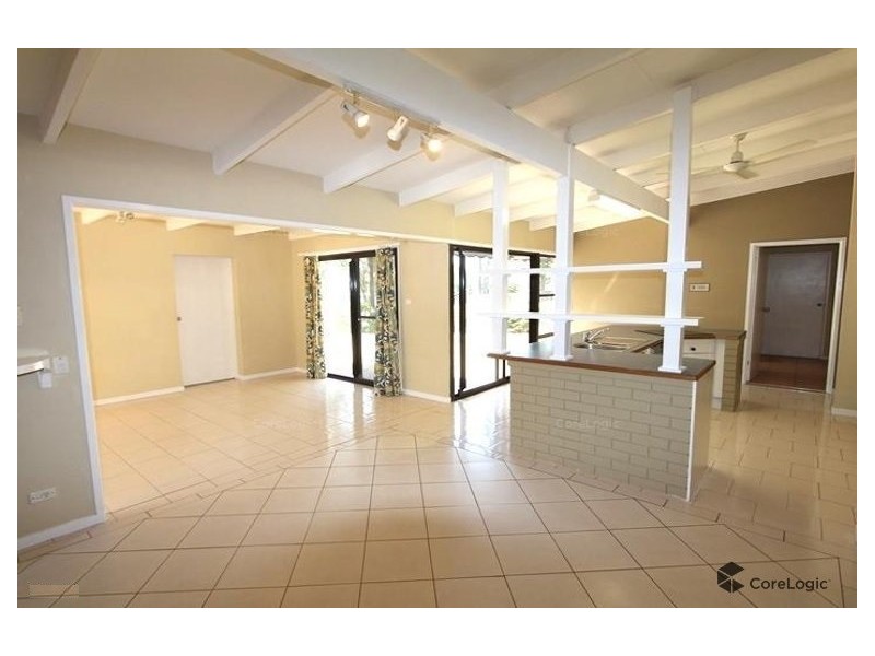 5 Bellatta Drive, Ashmore QLD 4214