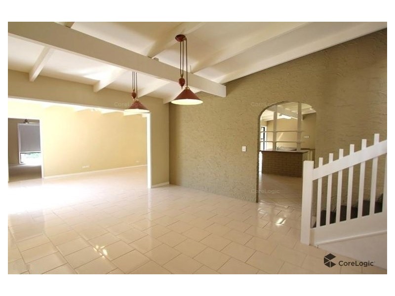 5 Bellatta Drive, Ashmore QLD 4214