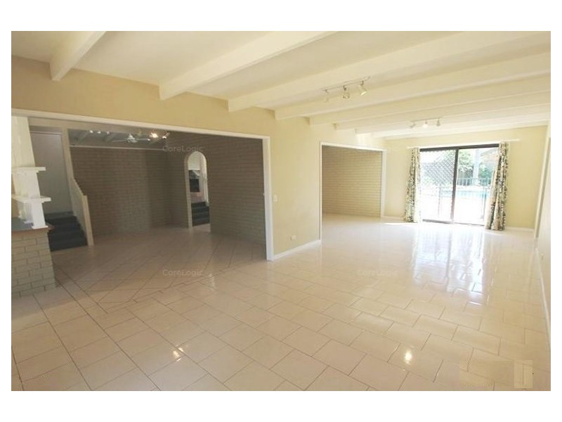 5 Bellatta Drive, Ashmore QLD 4214