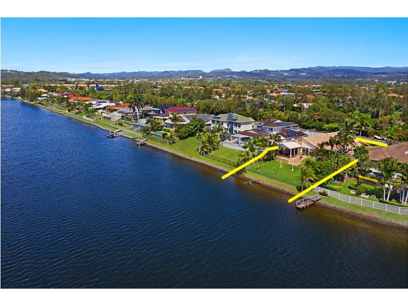 69 Cassowary Drive, Burleigh Waters QLD 4220