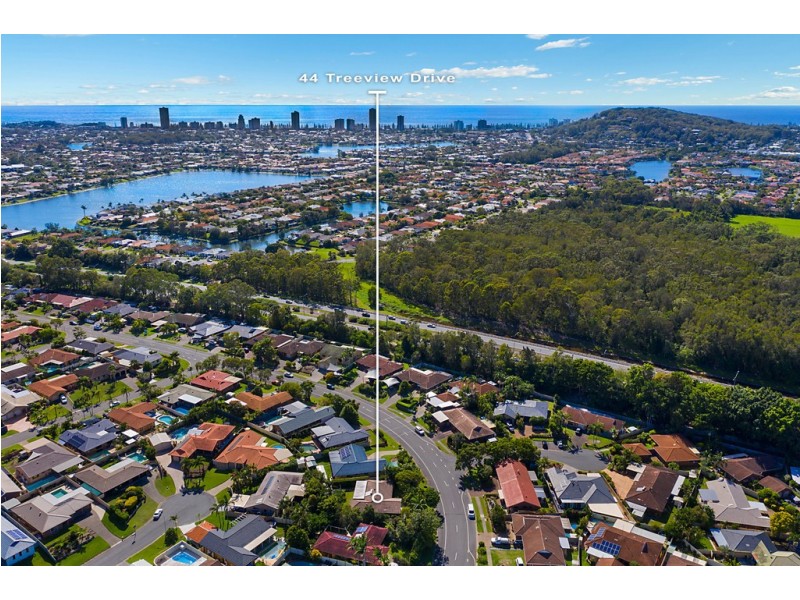 44 Treeview Drive, Burleigh Waters QLD 4220