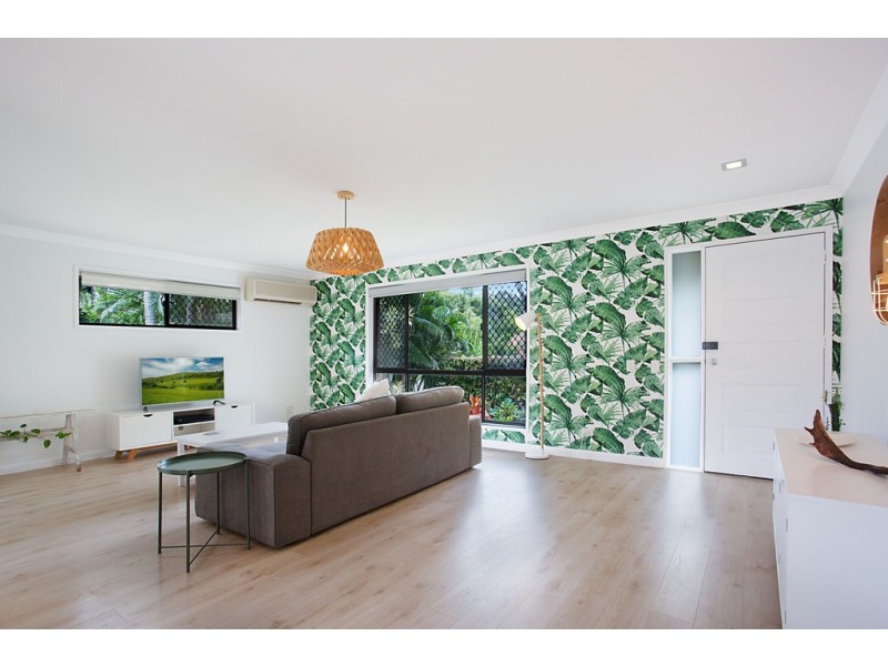 44 Treeview Drive, Burleigh Waters QLD 4220