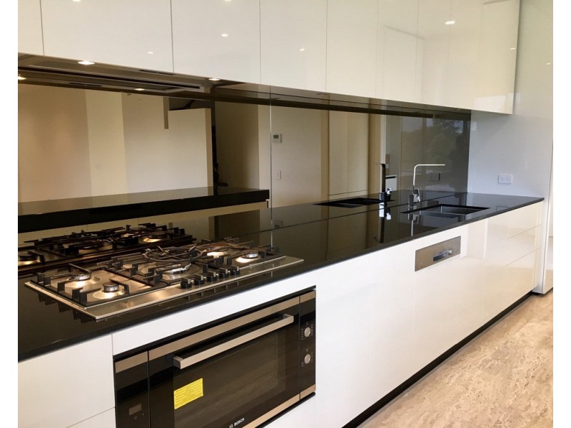 22 Sanctuary Court, Mermaid Waters QLD 4218