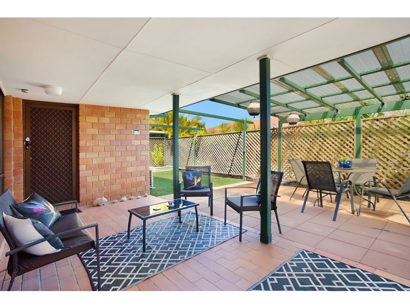 51/12 Landau Court, Miami QLD 4220