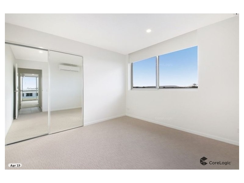 502/26 Spendelove Avenue, Southport QLD 4215