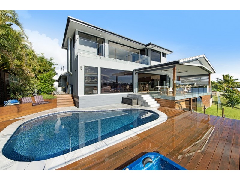 58 Dipper Drive, Burleigh Waters QLD 4220