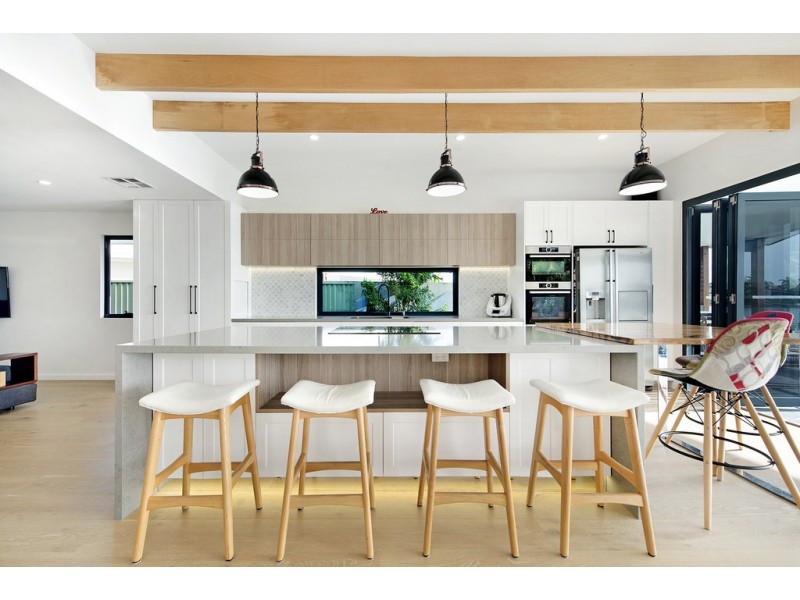 58 Dipper Drive, Burleigh Waters QLD 4220