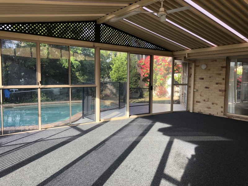 4 Maidstone Place, Parkwood QLD 4214