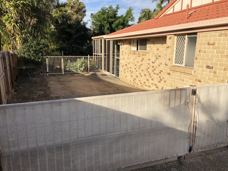 4 Maidstone Place, Parkwood QLD 4214