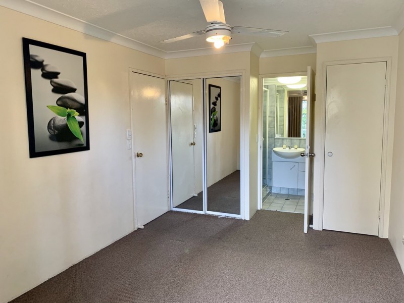 27/42 Beach Parade ‘Tradewinds’, Surfers Paradise QLD 4217