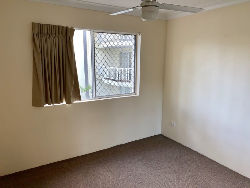 27/42 Beach Parade ‘Tradewinds’, Surfers Paradise QLD 4217