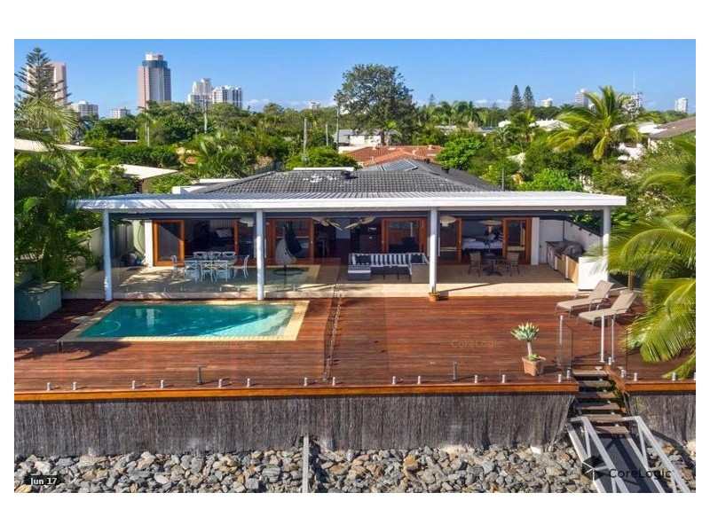 5 Savoy Drive, Broadbeach Waters QLD 4218
