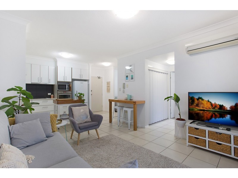 2 ‘Sunrise Cove’ 2312 Gold Coast Highway, Mermaid Beach QLD 4218