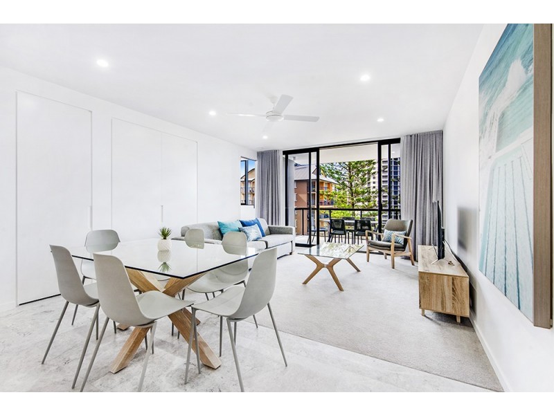 607/95 Old Burleigh Road, Broadbeach QLD 4218