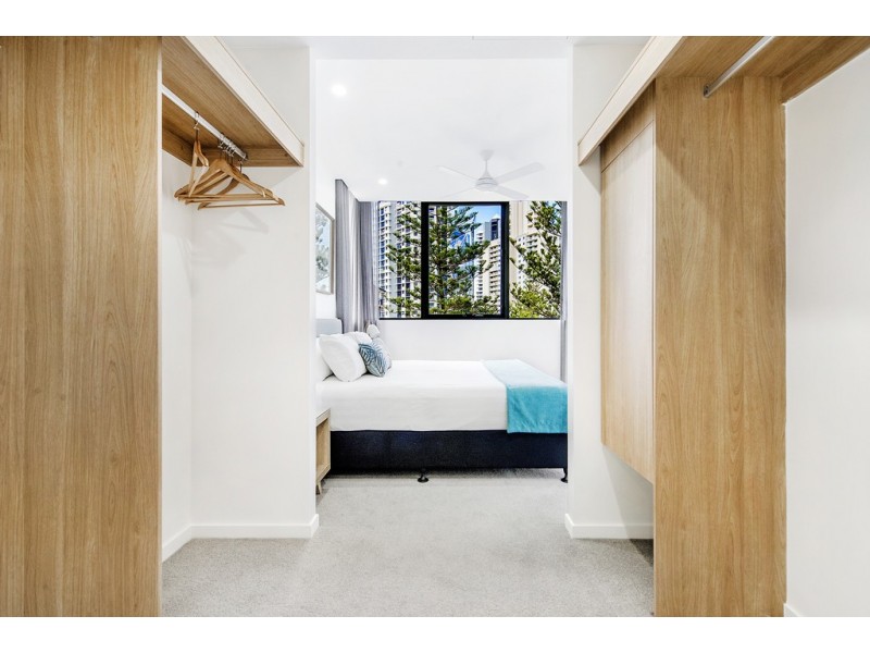 607/95 Old Burleigh Road, Broadbeach QLD 4218