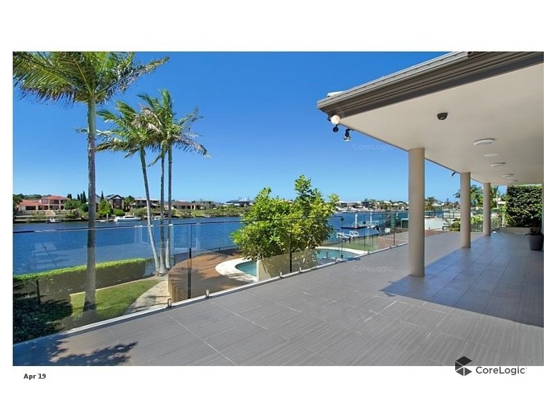 18 Garden Grove, Carrara QLD 4211