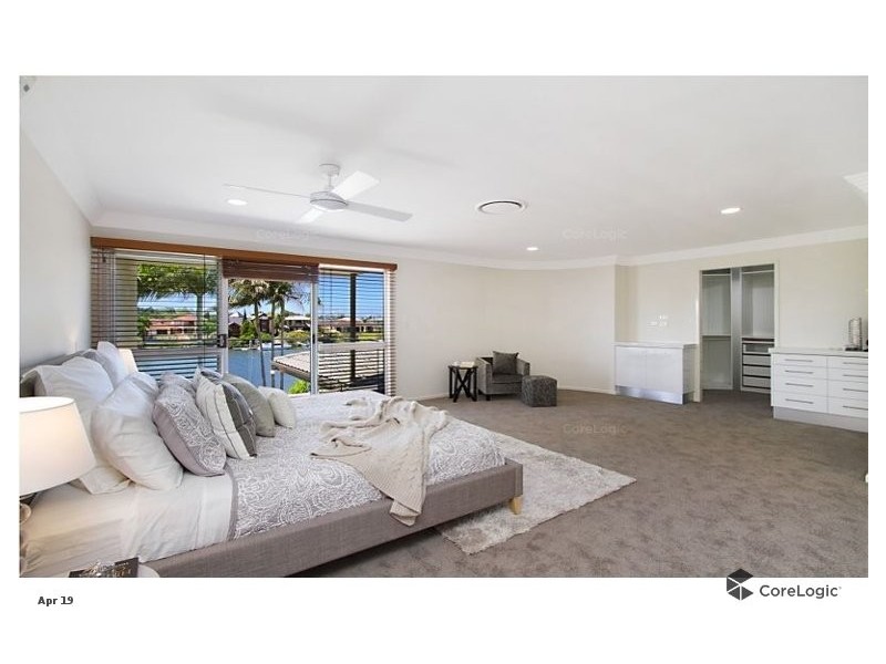 18 Garden Grove, Carrara QLD 4211