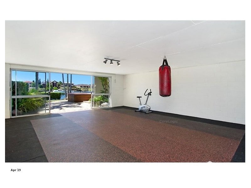 18 Garden Grove, Carrara QLD 4211