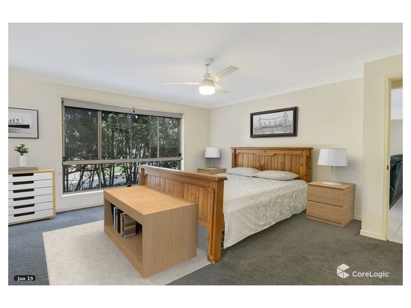 1 Woodbine Court, Parkwood QLD 4214