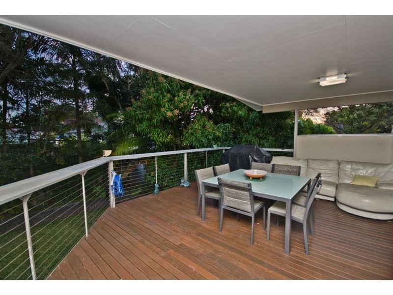 36 Kuranga Avenue, Southport QLD 4215