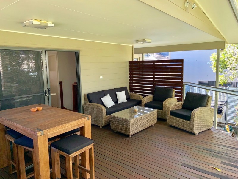 36 Kuranga Avenue, Southport QLD 4215