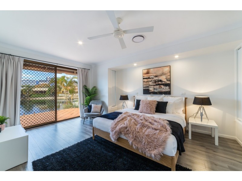 7 Daimler Drive, Bundall QLD 4217