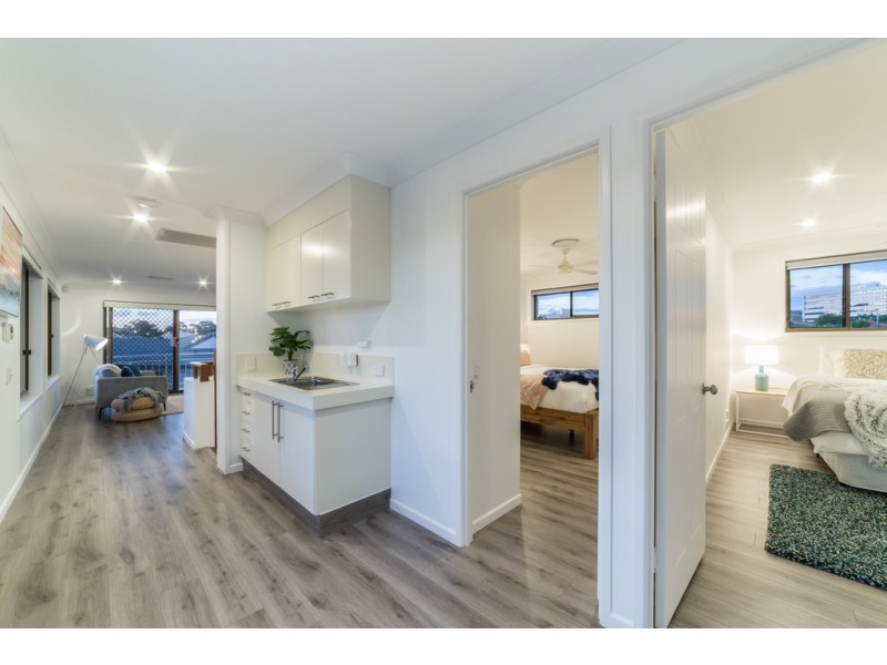 7 Daimler Drive, Bundall QLD 4217