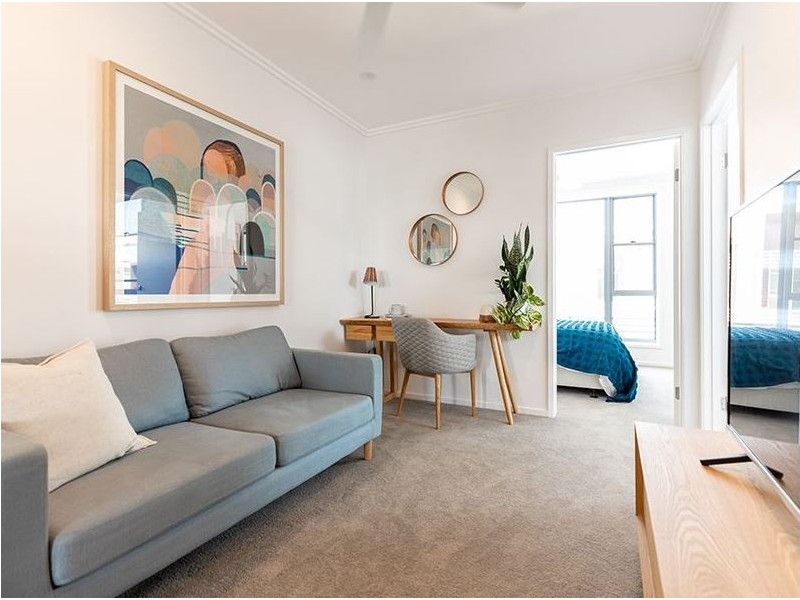 35 Sunray Street, Robina QLD 4226