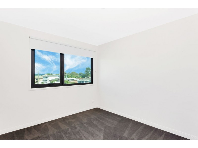 2/2097 Gold Coast Highway, Miami QLD 4220