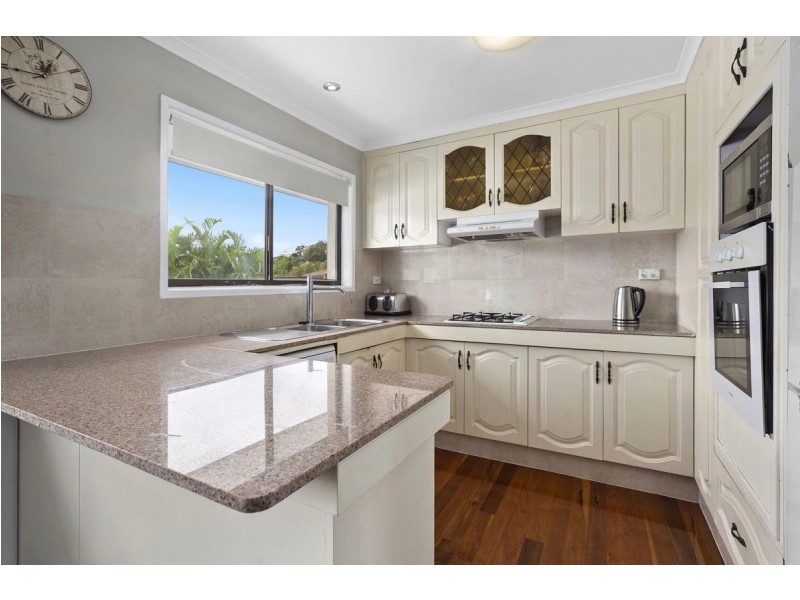 26 Plateau Crescent, Carrara QLD 4211