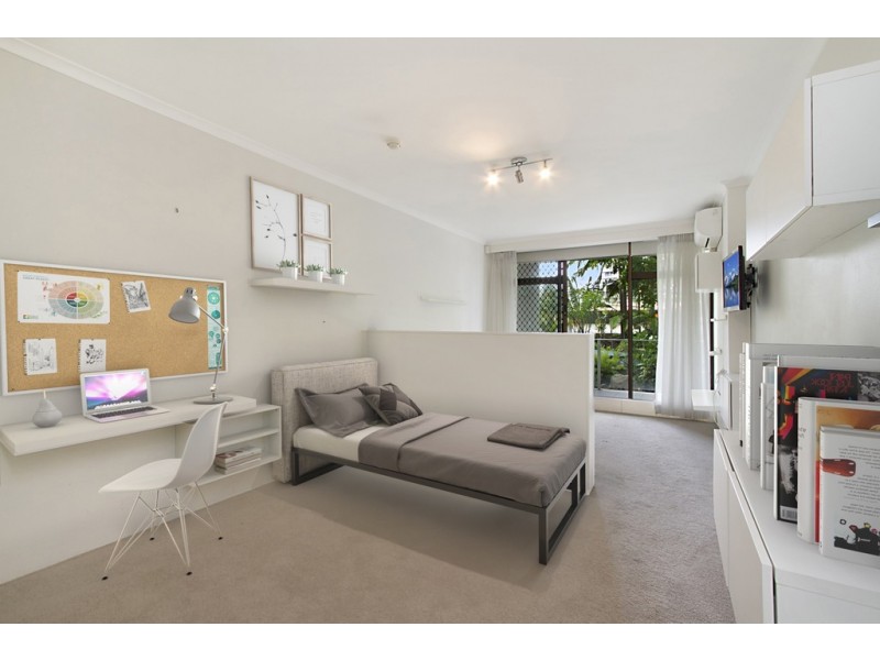 1/33 Thornton Street, Surfers Paradise QLD 4217