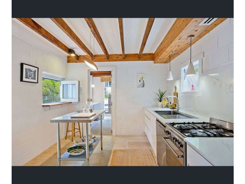 71 Petrel Avenue, Mermaid Beach QLD 4218