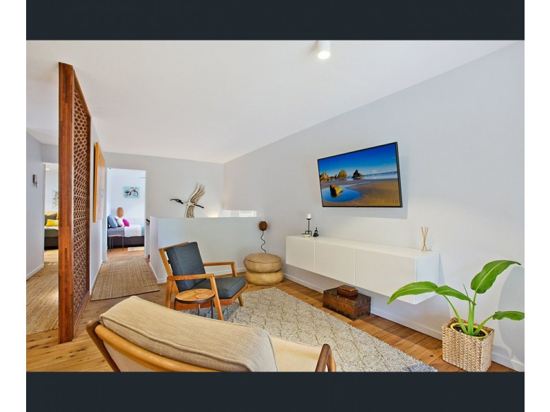 71 Petrel Avenue, Mermaid Beach QLD 4218