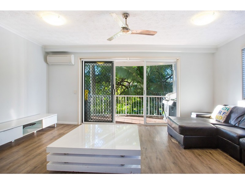 7 ‘Blue Haven Palms’ 32 Second Avenue, Broadbeach QLD 4218