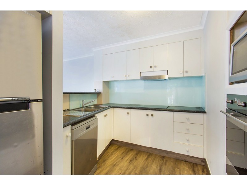 7 ‘Blue Haven Palms’ 32 Second Avenue, Broadbeach QLD 4218