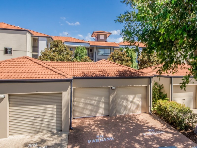 17/501 North Hill Drive, Robina QLD 4226