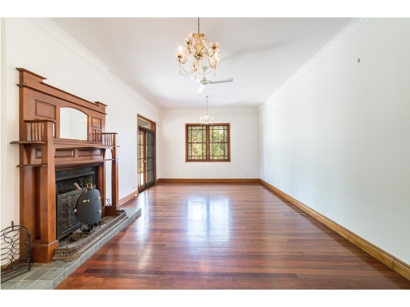 134 Arunta Drive, Mount Nathan QLD 4211