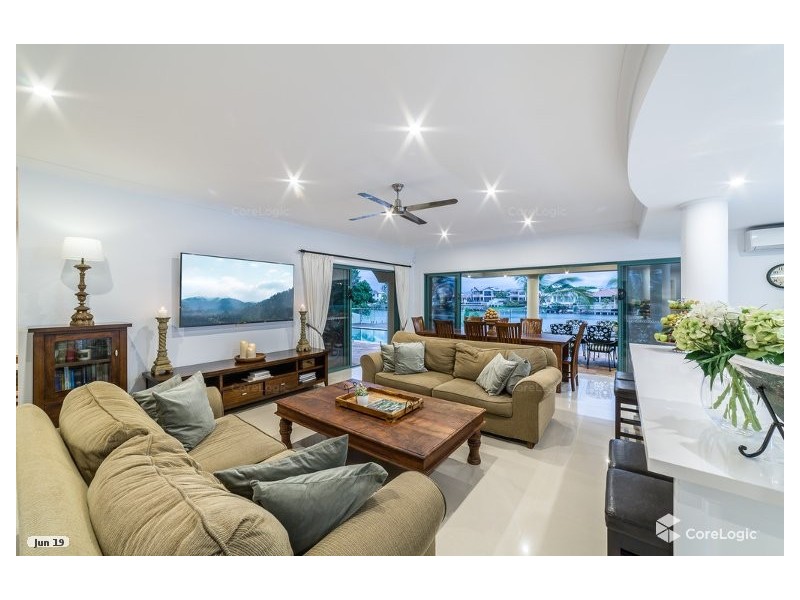 68 Bollard Circuit, Clear Island Waters QLD 4226
