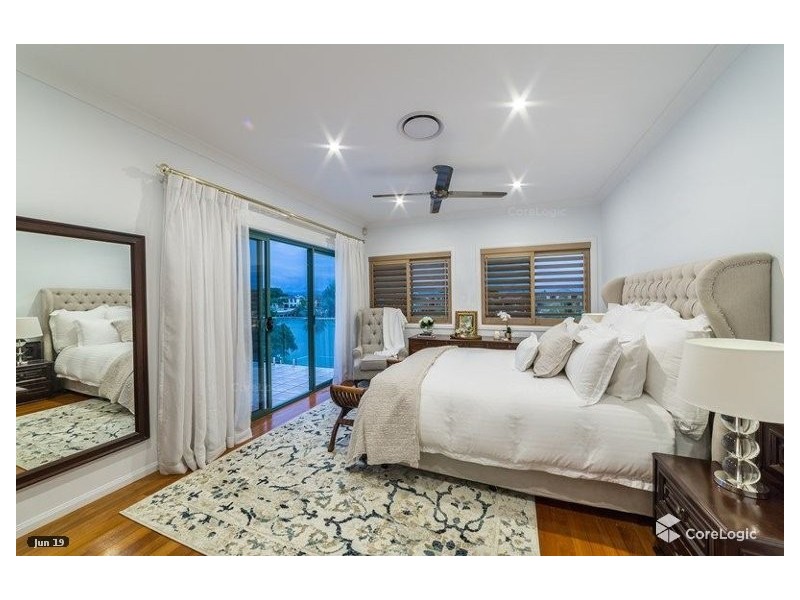 68 Bollard Circuit, Clear Island Waters QLD 4226