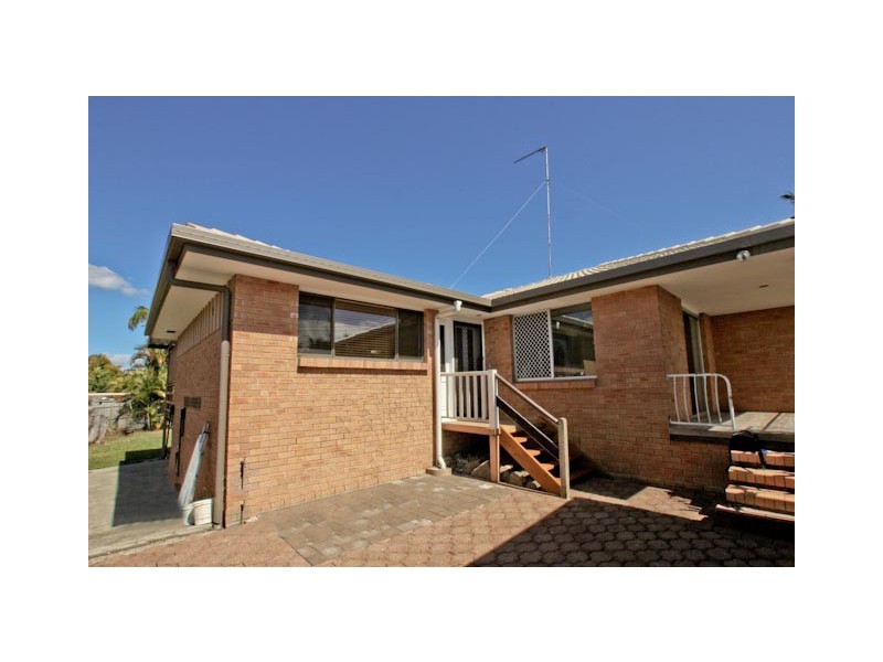 8 Tecoma Street, Southport QLD 4215