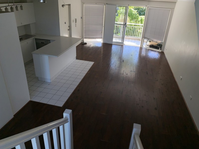 11/30 First Avenue, Broadbeach QLD 4218