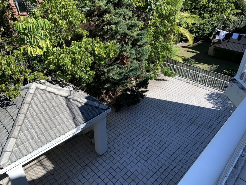 11/30 First Avenue, Broadbeach QLD 4218