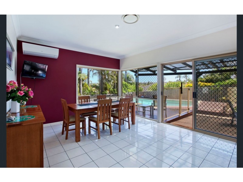 6 Weiskoph Court, Parkwood QLD 4214