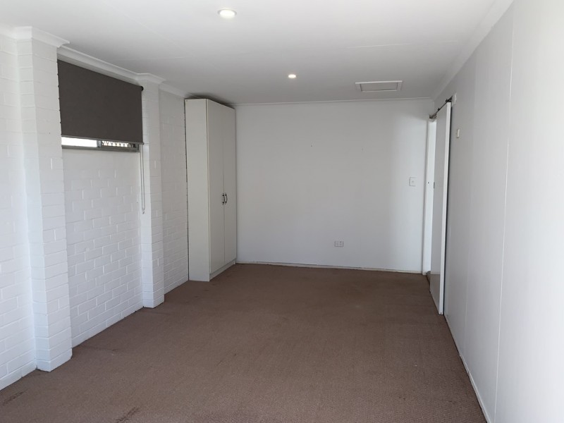 170 Sunshine Parade, Miami QLD 4220