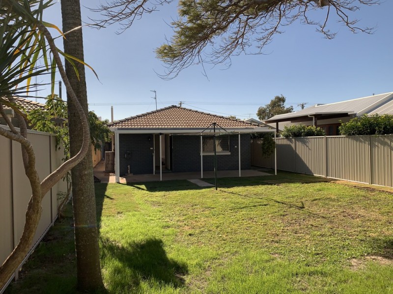 170 Sunshine Parade, Miami QLD 4220