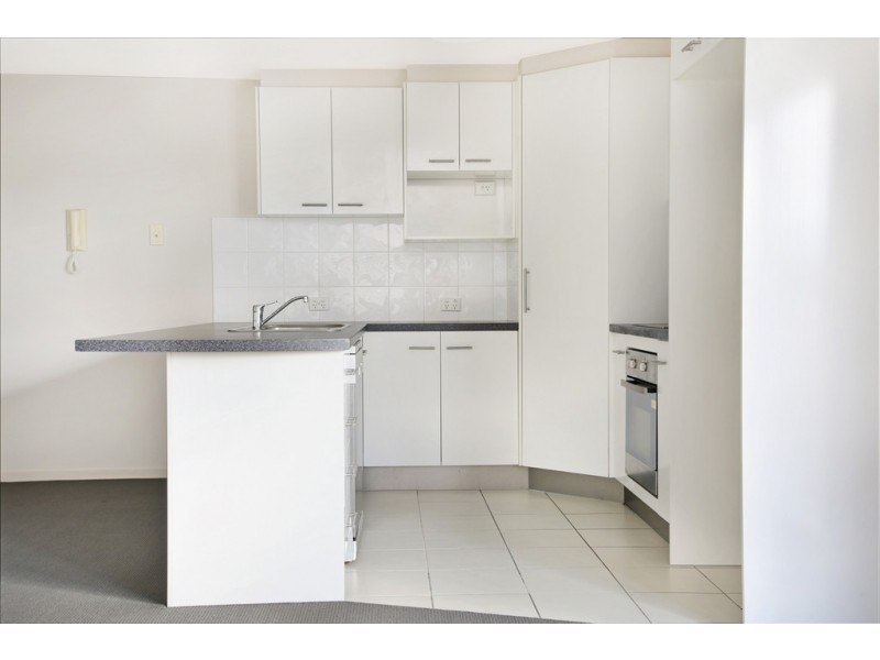 1/29 George Street, Southport QLD 4215